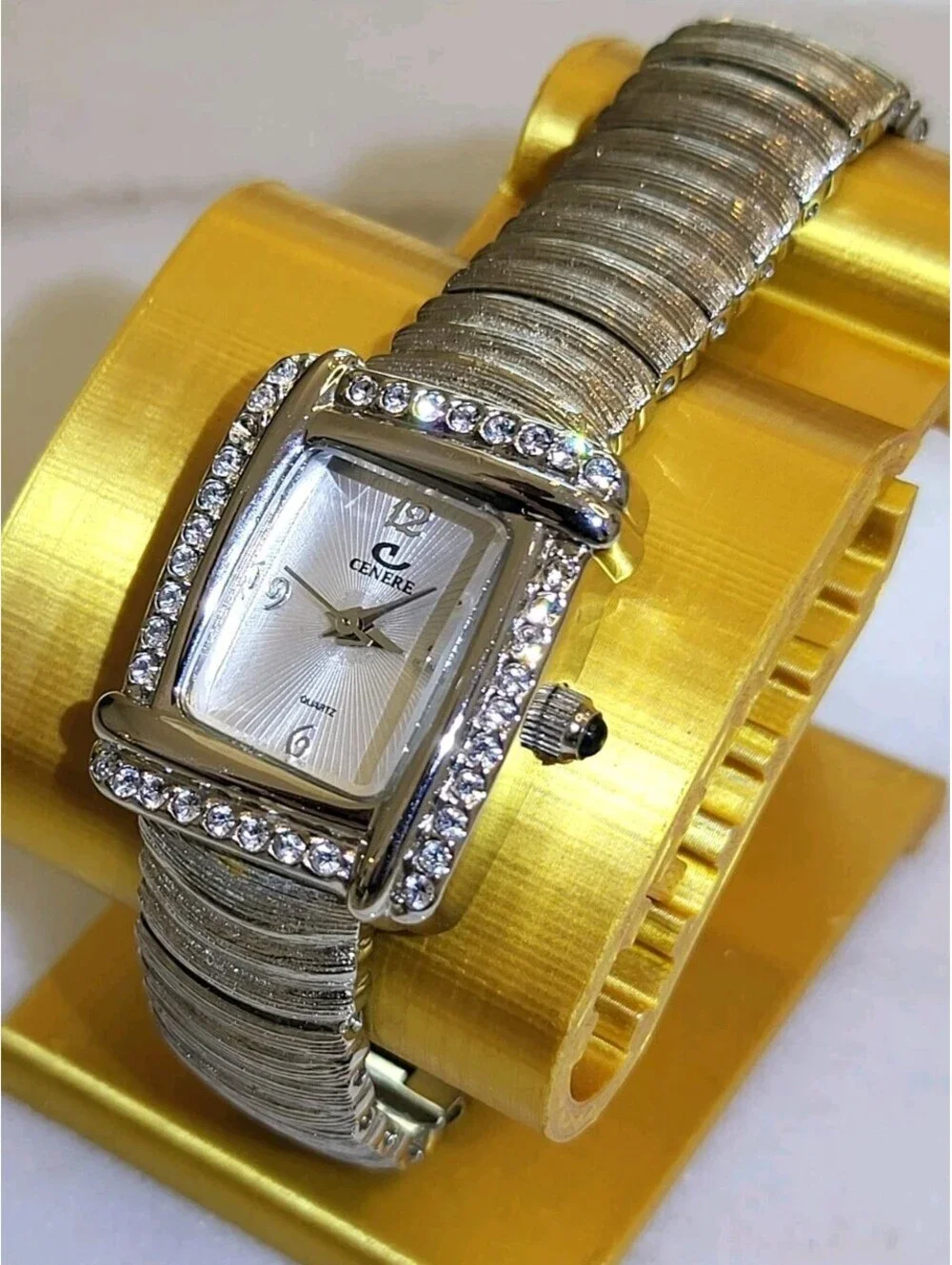 Vtg Cenere Woman’s Watch New Battery Silvertone 7